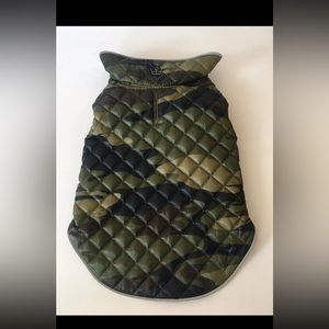 Luxury, Oliver, Thomas, Dan coat size large, 25 to 35 pounds